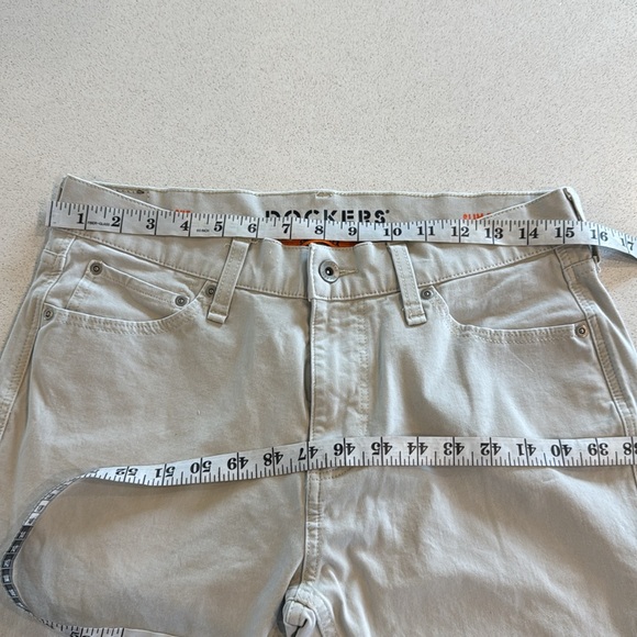 Dockers pants slim fit 30”x32” - Picture 8 of 8